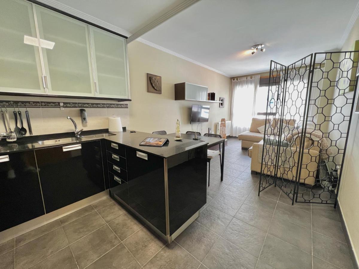Giralda 2 Apartment Ponteareas Exterior photo