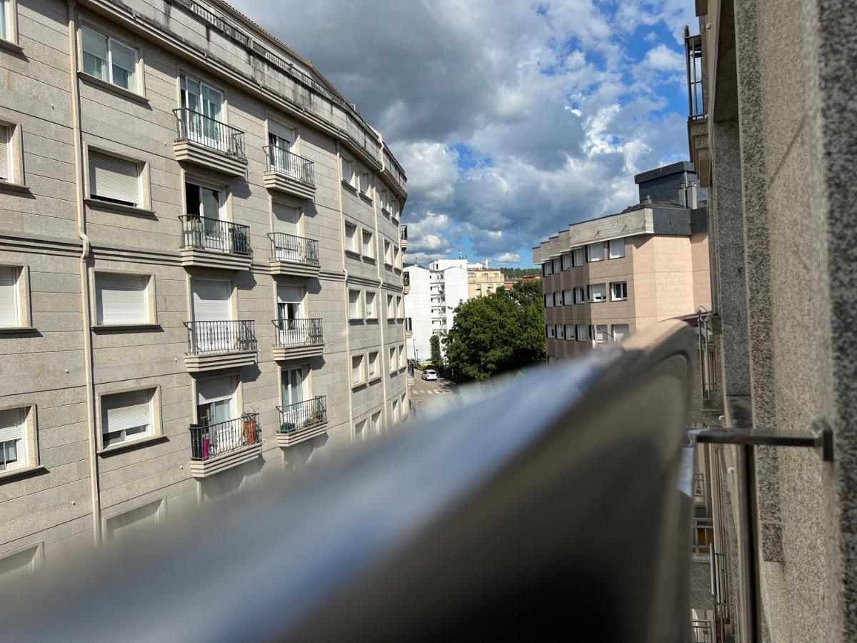 Giralda 2 Apartment Ponteareas Exterior photo